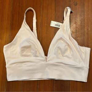 Gap Breathe Bralette, Medium, New with tags
